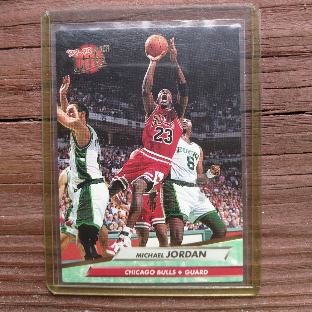 MICHAEL JORDAN 92-93 ULTRA FLEER Baseball Card